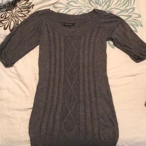 Dark gray half sleeve sweater